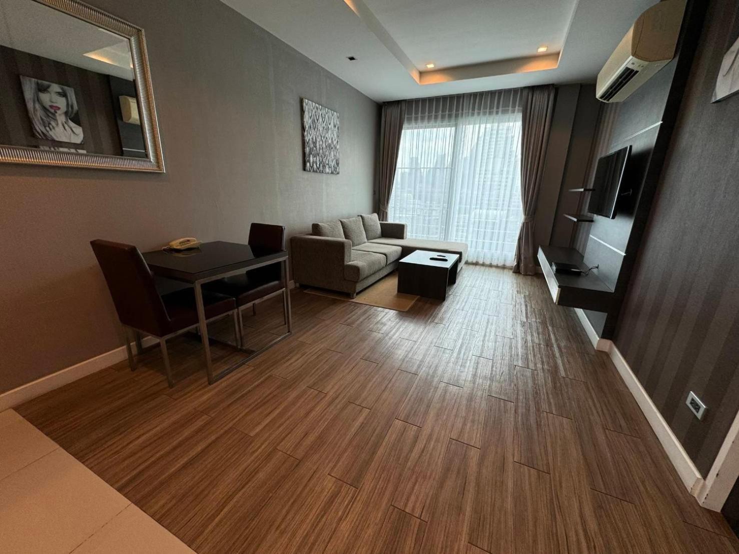 J Residence Thonglor 8 Bangkok Exterior photo